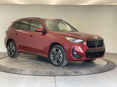 New 2026 BMW X1 xDrive28i w/ Technology Package AWD/4WD image 7