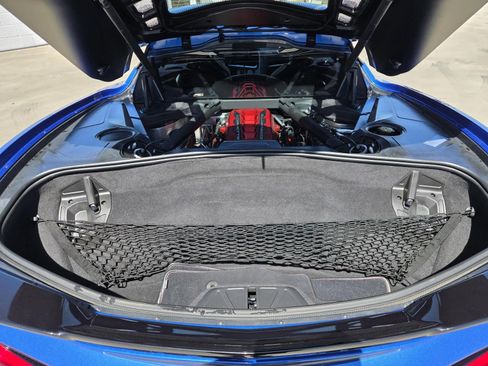 Used 2022 Chevrolet Corvette Stingray Preferred Cpe w/ Z51 Performance Package RWD image 25