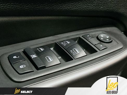 Used 2021 Jeep Cherokee Latitude Lux image 17