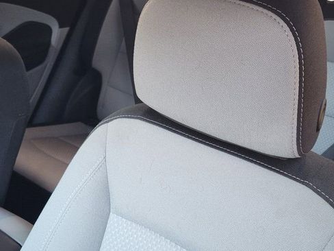 Used 2024 GMC Terrain SLE image 20