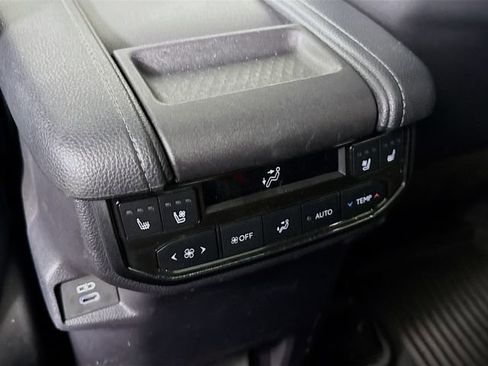 Used 2025 Toyota Grand Highlander MAX Platinum image 30