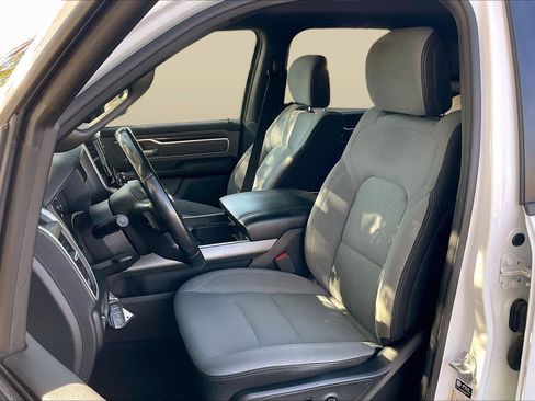 Used 2021 RAM 1500 Big Horn image 8