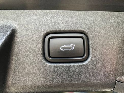 Certified 2025 Hyundai Tucson SEL FWD image 6