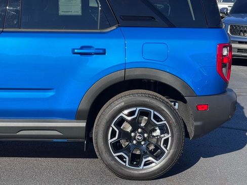 New 2025 Ford Bronco Sport Outer Banks image 35