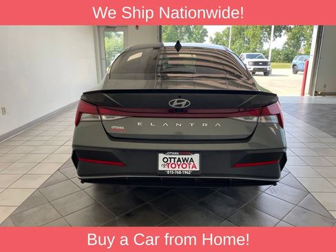 Used 2025 Hyundai Elantra Sport FWD image 6