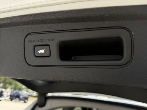Used 2023 Honda Odyssey Elite image 31