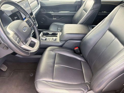Used 2024 Ford Expedition Max XLT AWD/4WD image 24