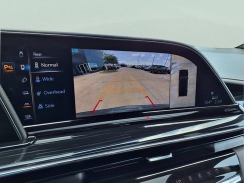 Used 2024 Cadillac Escalade ESV Sport RWD image 17