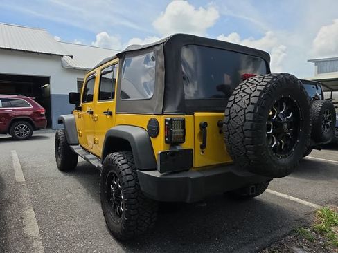 Used 2011 Jeep Wrangler Unlimited Sport AWD/4WD image 5