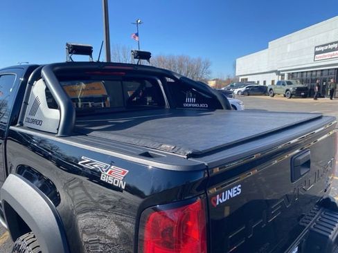 Used 2021 Chevrolet Colorado ZR2 w/ Colorado ZR2 Bison Edition image 13