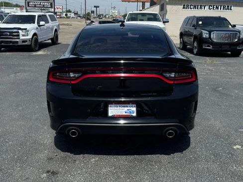 Used 2022 Dodge Charger GT w/ Blacktop Package AWD/4WD image 4