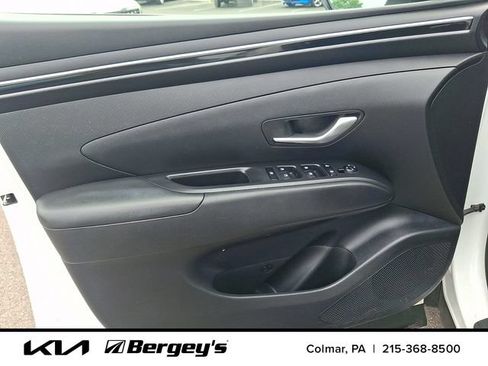 Used 2024 Hyundai Tucson SE AWD/4WD image 14