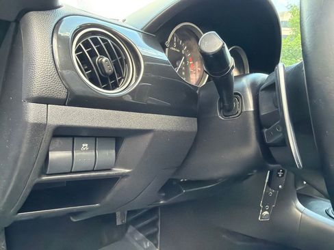 Used 2013 MAZDA MX-5 Miata Sport RWD image 27