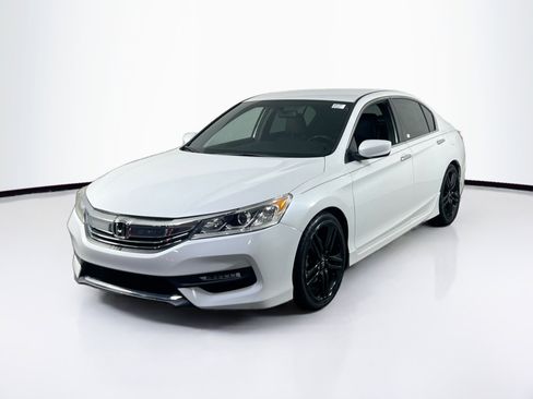 Used 2017 Honda Accord Sport image 1