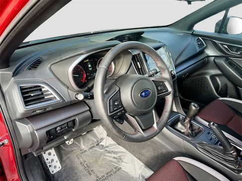 Used 2023 Subaru Impreza 2.0i Sport image 9