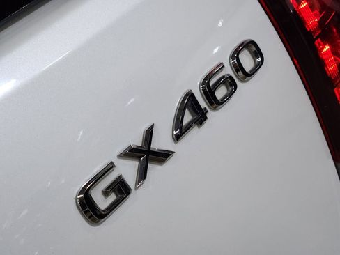 Used 2021 Lexus GX 460 Premium image 25