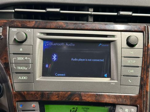 Used 2013 Toyota Prius Two FWD image 18