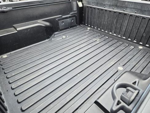 Used 2021 Toyota Tacoma SR image 6