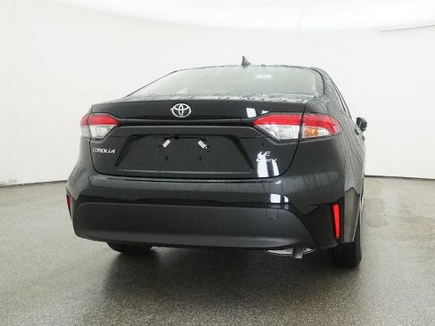 New 2026 Toyota Corolla LE image 18