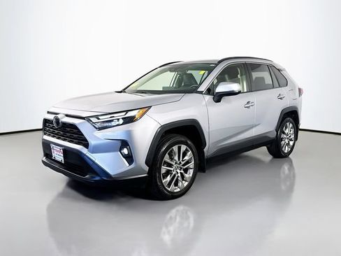 Certified 2022 Toyota RAV4 XLE Premium AWD/4WD image 2