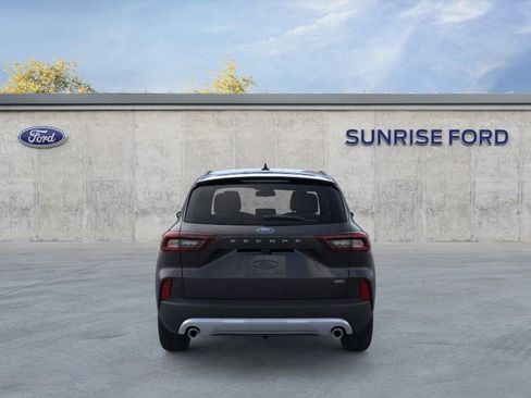 New 2023 Ford Escape SE FWD image 5