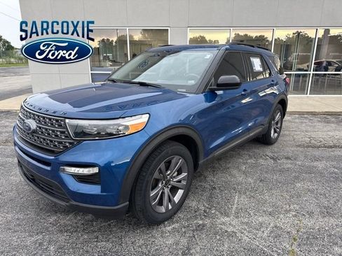 Used 2022 Ford Explorer XLT w/ Equipment Group 202A AWD/4WD image 1