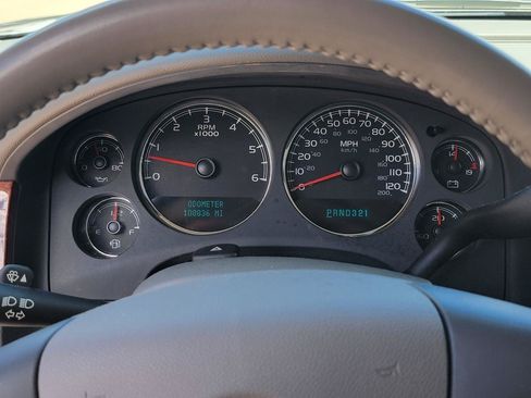 Used 2007 Chevrolet Tahoe LT w/ LT Preferred Equipment Group AWD/4WD image 18