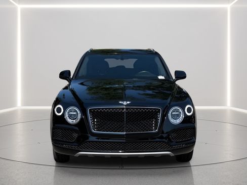 Used 2019 Bentley Bentayga AWD/4WD image 8