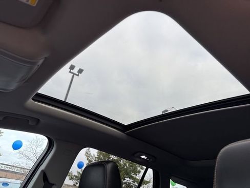 Used 2018 GMC Terrain SLT w/ Infotainment Package II image 28