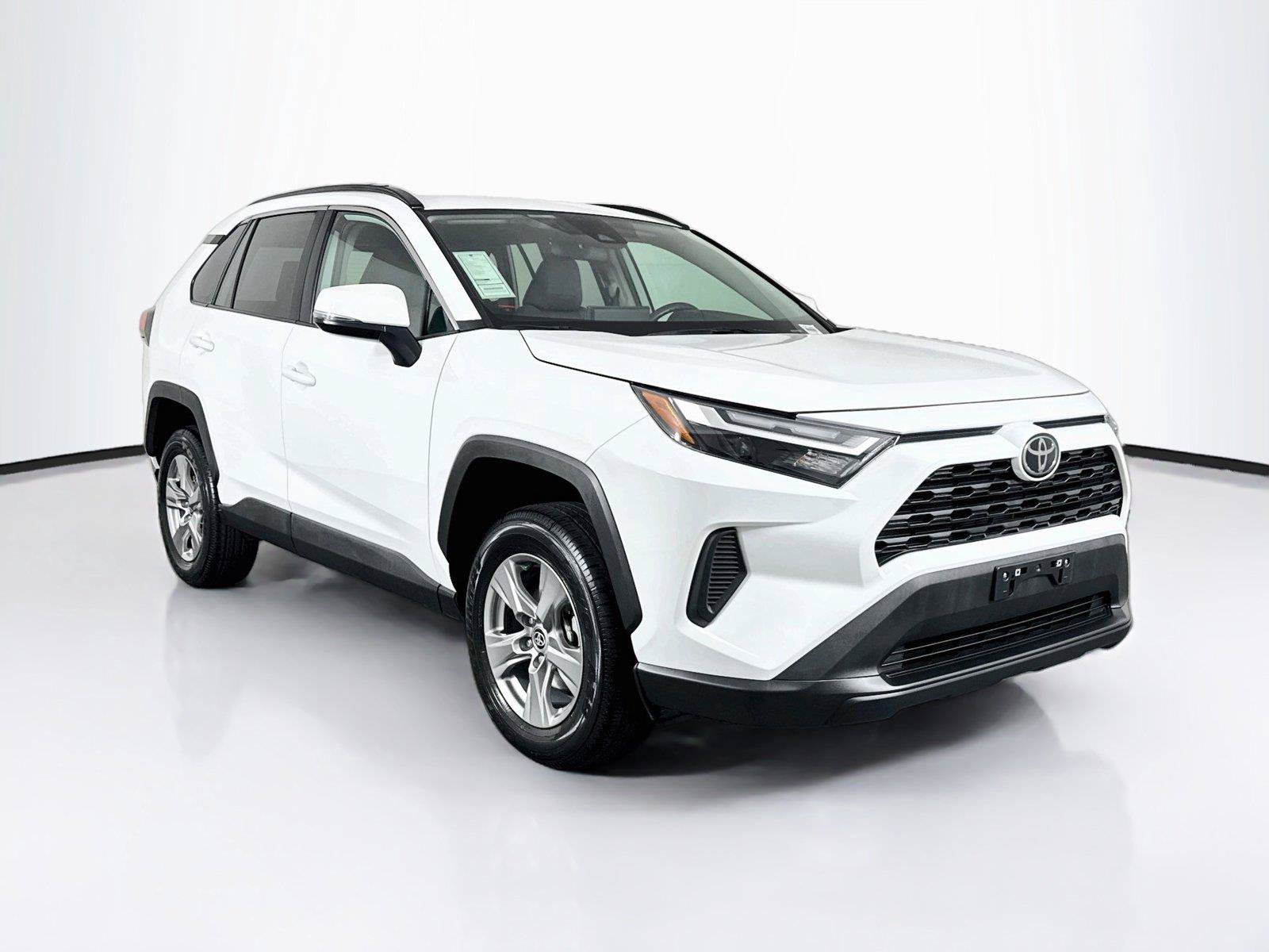 Certified 2025 Toyota RAV4 XLE AWD/4WD image 9