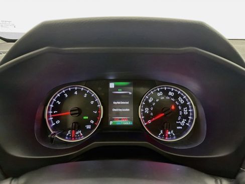 Used 2021 Toyota RAV4 XLE w/ Convenience Package AWD/4WD image 18