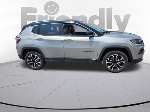 Used 2022 Jeep Compass Limited AWD/4WD image 4