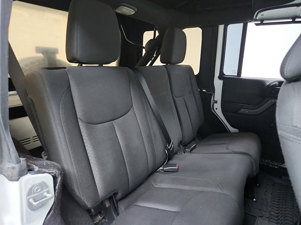 Used 2017 Jeep Wrangler Unlimited Sport w/ Max Tow Package AWD/4WD image 26