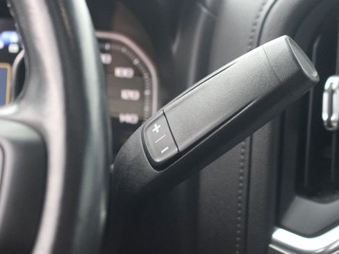 Used 2020 GMC Sierra 3500 Denali w/ Denali Ultimate Package image 33