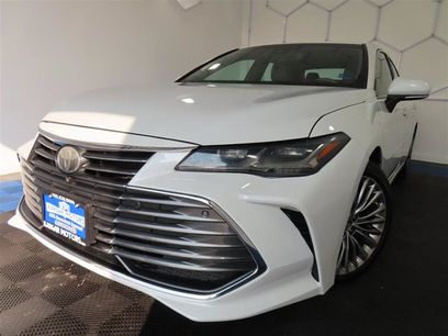 Used 2019 Toyota Avalon Limited w/ Advanced Safety Package