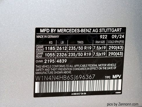 Certified 2025 Mercedes-Benz GLA 250 4MATIC image 41