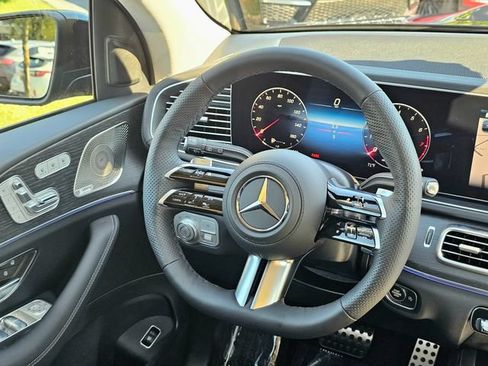 New 2026 Mercedes-Benz GLS 450 4MATIC image 31