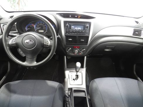 Used 2012 Subaru Forester 2.5X Premium AWD/4WD image 9