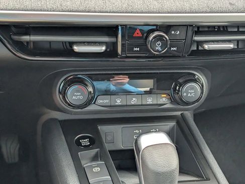 New 2026 Nissan Kicks SV image 26