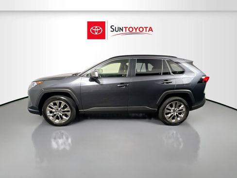 Used 2020 Toyota RAV4 Limited w/ Limited Grade Weather Package FWD image 7