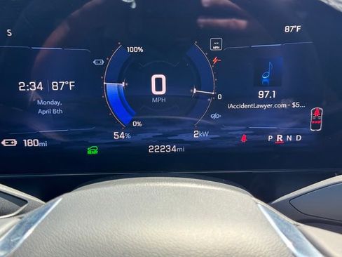 Certified 2025 Chevrolet Equinox EV LT w/ Convenience Package FWD image 22