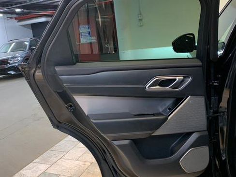 Used 2020 Land Rover Range Rover Velar R-Dynamic HSE image 43