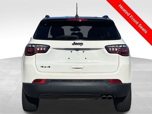 Used 2021 Jeep Compass Latitude image 30