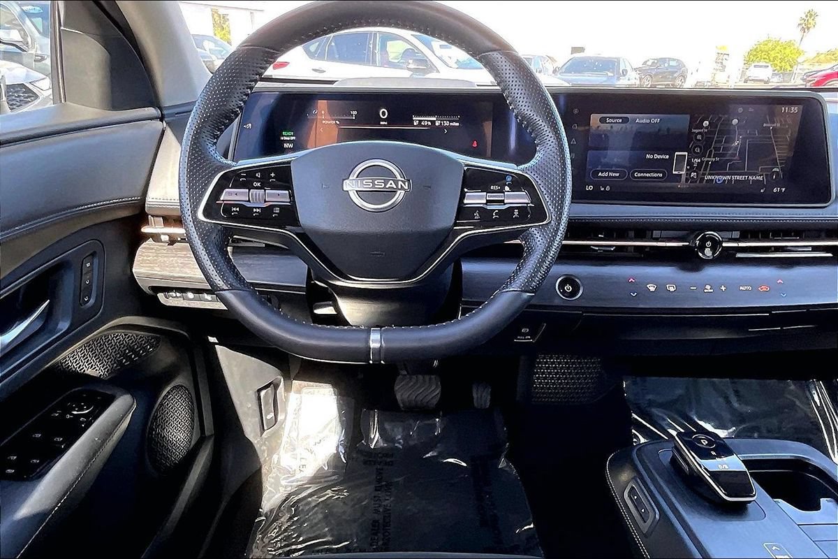 Used 2025 Nissan Ariya FWD image 18