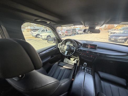 Used 2014 BMW X5 xDrive35i w/ M Sport image 23
