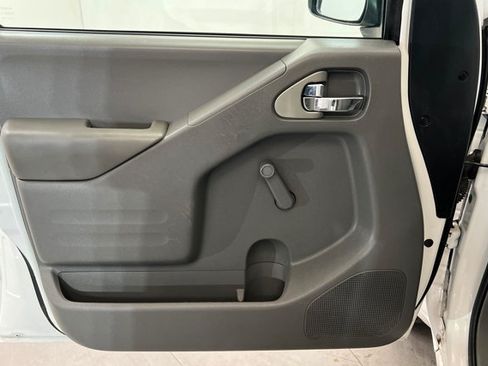Used 2016 Nissan Frontier S RWD image 14