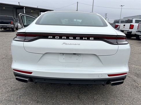 Used 2023 Porsche Panamera image 15