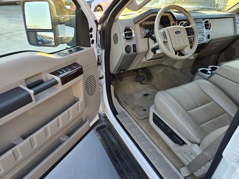 Used 2008 Ford F350 Lariat RWD image 19