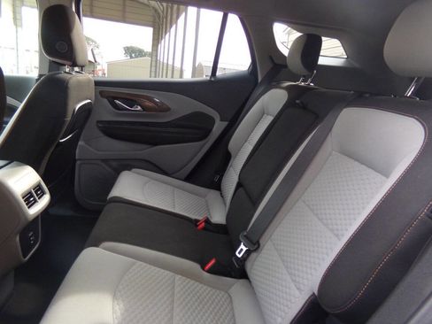 Used 2020 GMC Terrain SLE w/ LPO, Floor Liner Package image 11