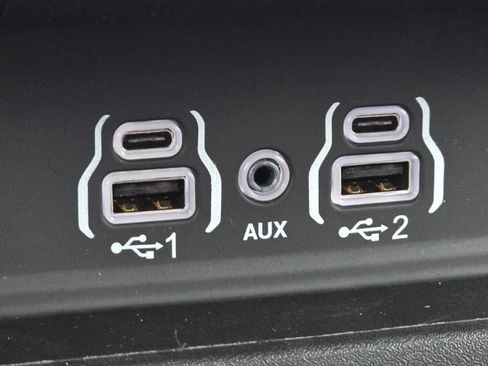 Used 2025 RAM 1500 Limited image 18